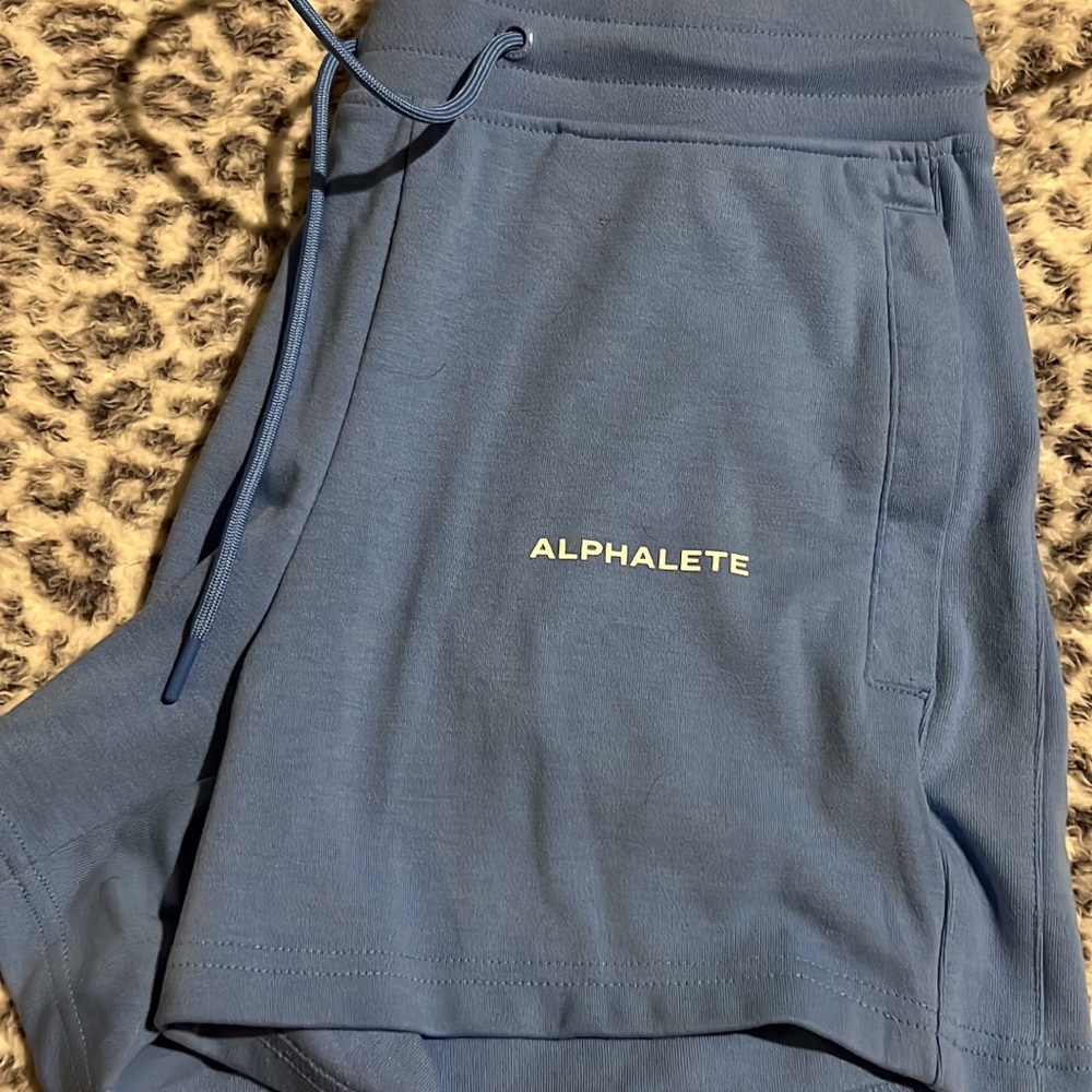 alphalete shorts size small